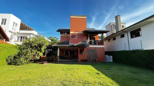 Casa com 3 Quartos à venda, 230m² no Jurerê Internacional, Florianópolis