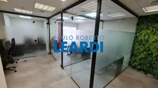 Sala Comercial à venda, 46m² no Indianópolis, São Paulo