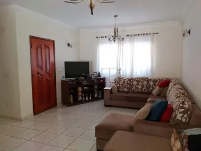 Casa de Condomínio com 3 Quartos à venda, 230m² no Roncáglia, Valinhos