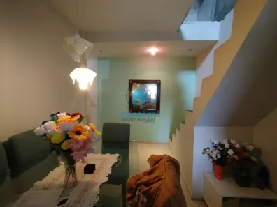 Sobrado com 5 Quartos à venda, 420m² no Jardim Elvira, Osasco