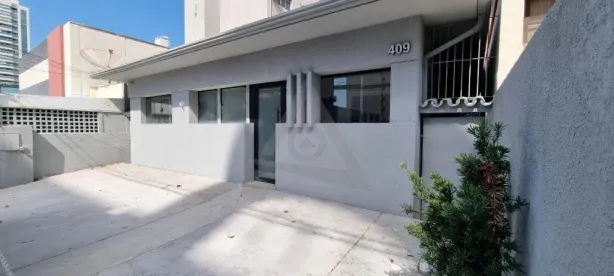 Imóvel Comercial com 5 Quartos para venda ou aluguel, 255m² no Vila Itapura, Campinas
