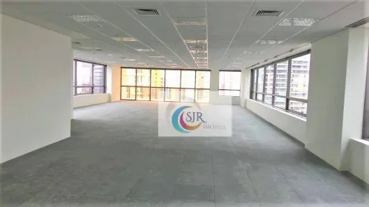 Sala Comercial para alugar, 261m² no Cidade Monções, São Paulo