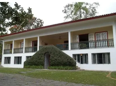 Fazenda/Sítio com 7 Quartos à venda, 298000m² no Centro, Bananal