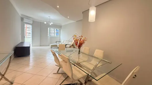Apartamento com 3 Quartos para alugar, 130m² no Gonzaga, Santos