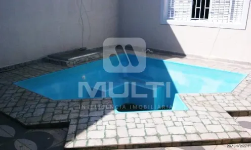 Casa com 4 Quartos à venda, 270m² no Brasil, Uberlândia