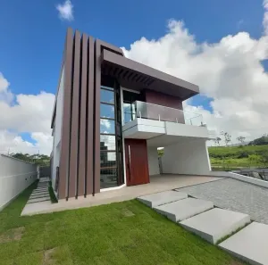 Casa de Condomínio com 4 Quartos à venda, 275m² no Itararé, Campina Grande