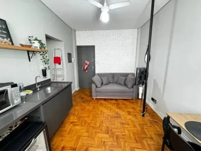 Kitnet à venda, 24m² no Boqueirão, Santos