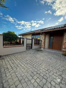 Casa com 3 Quartos à venda, 233m² no Jardim Iririú, Joinville