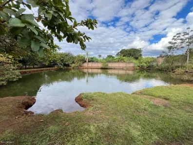Fazenda/Sítio com 5 Quartos à venda, 12000m² no Jardim do Ingá, Luziânia