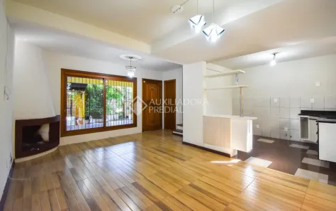Casa com 3 Quartos à venda, 155m² no Guarujá, Porto Alegre
