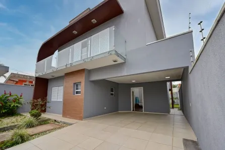 Sobrado com 4 Quartos à venda, 240m² no Bal Arpoador, Peruíbe