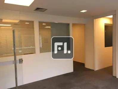 Sala Comercial para alugar, 253m² no Alphaville Industrial, Barueri