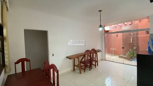 Casa com 3 Quartos à venda, 174m² no Fabrício, Uberaba