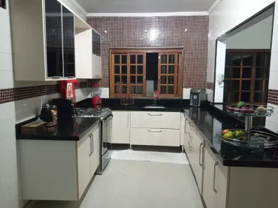 Casa com 4 Quartos à venda, 10m² no Jardim Vitória Régia (Zona Norte), São Paulo