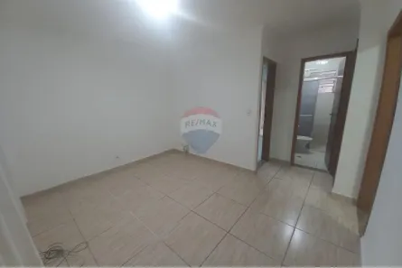 Apartamento com 2 Quartos para alugar, 45m² no Vila Paulo Silas, São Paulo