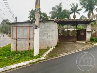 Fazenda/Sítio com 3 Quartos à venda, 10m² no Embura, São Paulo