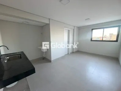 Flat com 1 Quarto à venda, 44m² no Centro, Montes Claros
