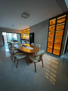 Casa com 3 Quartos para alugar, 180m² no Moinho dos Ventos, Goiânia