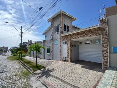 Casa de Condomínio com 4 Quartos à venda, 135m² no Praia do Futuro I, Fortaleza