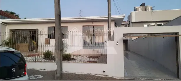 Casa com 3 Quartos à venda, 495m² no Orfãs, Ponta Grossa