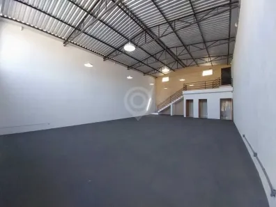 Galpão/Depósito/Armazém à venda, 180m² no Loteamento Morrão da Força, Itatiba