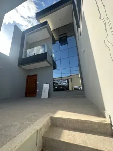 Casa com 3 Quartos à venda, 233m² no Belvedere, Governador Valadares