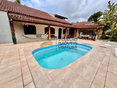 Sobrado com 6 Quartos à venda, 244m² no Itaguá, Ubatuba
