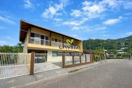 Casa com 6 Quartos à venda, 240m² no Valparaiso, Blumenau