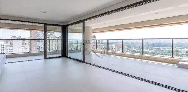 Apartamento com 3 Quartos à venda, 153m² no Moema, São Paulo