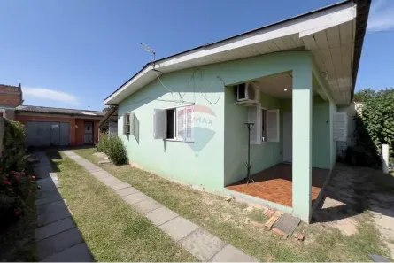 Casa com 3 Quartos à venda, 165m² no Capão da Canoa, Capão da Canoa