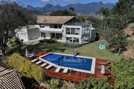 Casa de Condomínio com 4 Quartos à venda, 250m² no Itaipava, Petrópolis