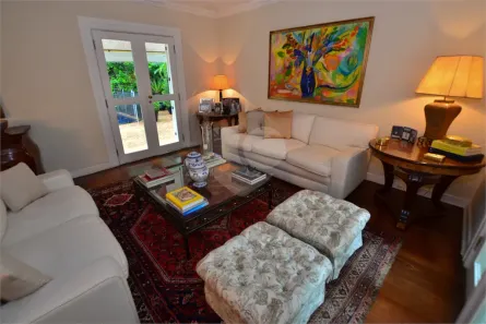 Sobrado com 4 Quartos para alugar, 397m² no Cidade Jardim, São Paulo