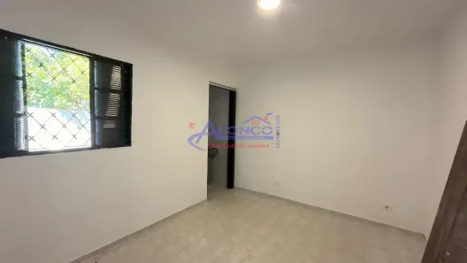 Casa com 1 Quarto para alugar, 37m² no Parque dos Príncipes, Jacareí