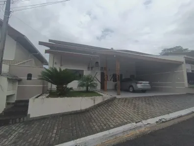 Sobrado com 5 Quartos à venda, 252m² no Urbanova, São José dos Campos