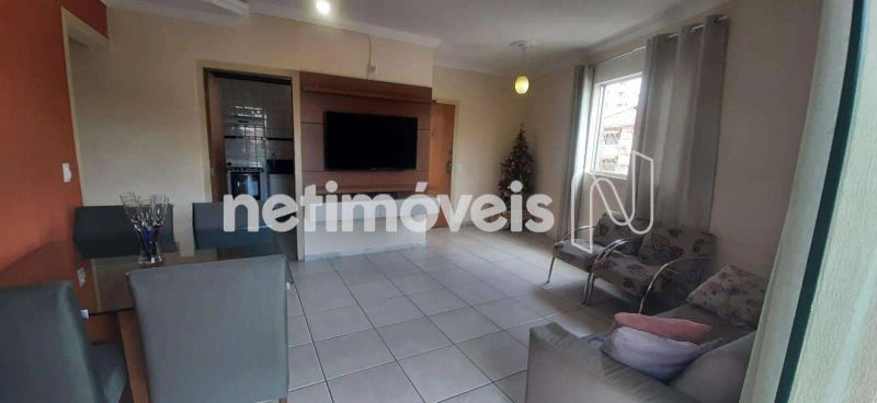 Apartamento com 3 quartos — Heliópolis, Belo Horizonte