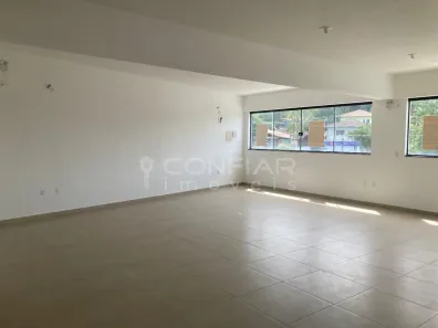 para alugar, 73m² no Iririú, Joinville