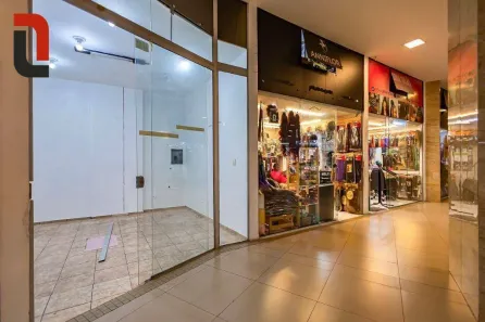Ponto Comercial para alugar, 17m² no Centro, Curitiba