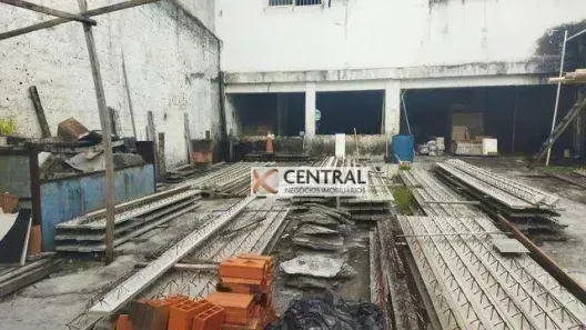 Galpão/Depósito/Armazém para alugar, 600m² no Cajazeiras VIII, Salvador