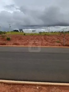 Lote/Terreno à venda, 250m² no Loteamento Portal do Vale II, Uberlândia
