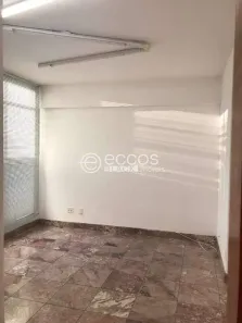 Sala Comercial à venda, 28m² no Santa Lúcia, Belo Horizonte