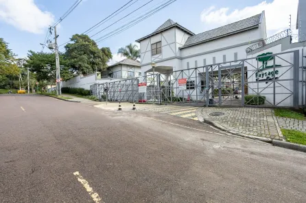 Lote/Terreno à venda, 214m² no Boqueirão, Curitiba