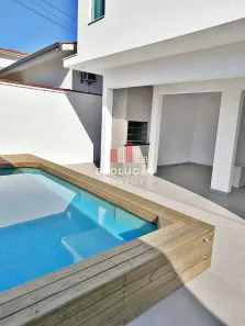 Casa com 3 Quartos à venda, 162m² no Centro, Palhoça