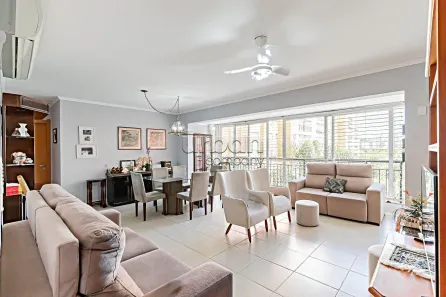 Apartamento com 3 Quartos à venda, 141m² no Jardim Europa, Porto Alegre