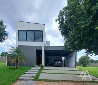 Casa de Condomínio com 4 Quartos à venda, 218m² no Aponiã, Porto Velho
