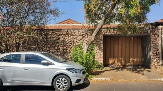 Casa com 3 Quartos à venda, 381m² no Setor Central, Goiânia