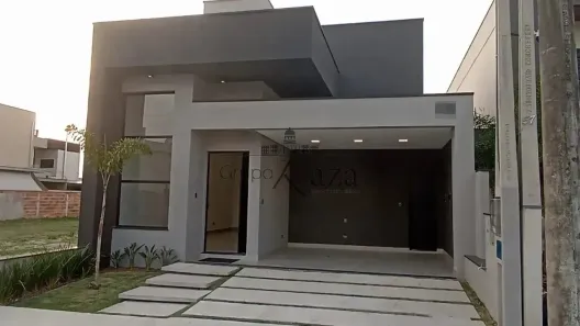 Casa de Condomínio com 3 Quartos à venda, 136m² no Jardim Jacinto, Jacareí