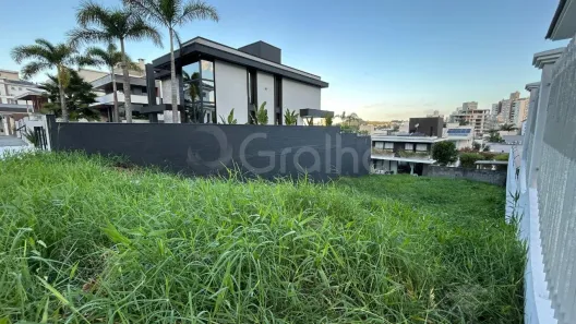 Lote/Terreno à venda, 384m² no Pedra Branca, Palhoça