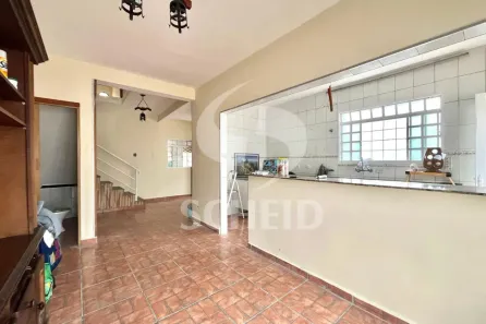 Casa com 4 Quartos para alugar, 203m² no Conjunto Residencial Jardim Canaã, São Paulo