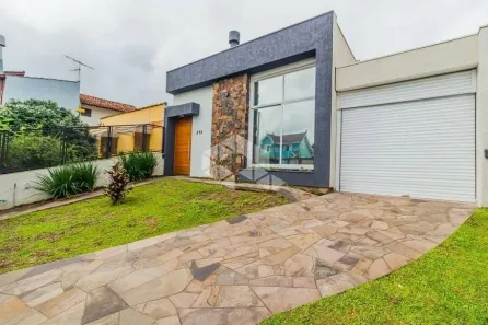 Casa com 3 Quartos à venda, 155m² no Espírito Santo, Porto Alegre