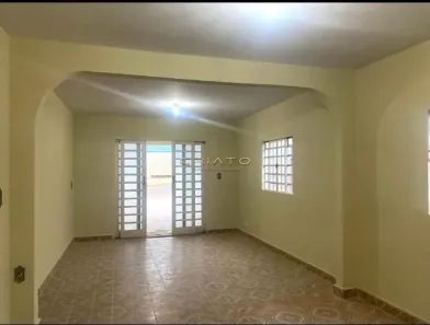 Casa com 3 Quartos à venda, 360m² no Vila Brasil, Anápolis